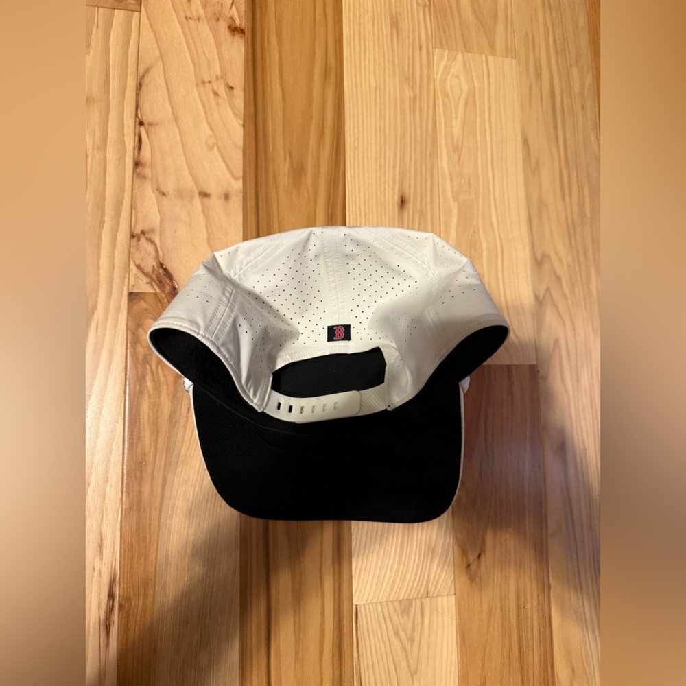 Red Sox 47’ Hat - Picture 3 of 3
